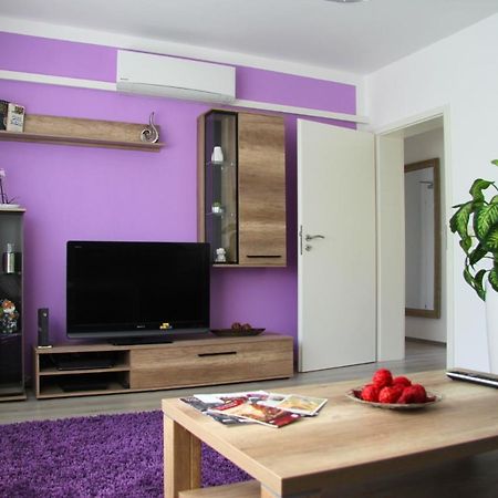 Geraeumige 4 Zimmer Wohnung An Den Kaiserthermen Трір Екстер'єр фото