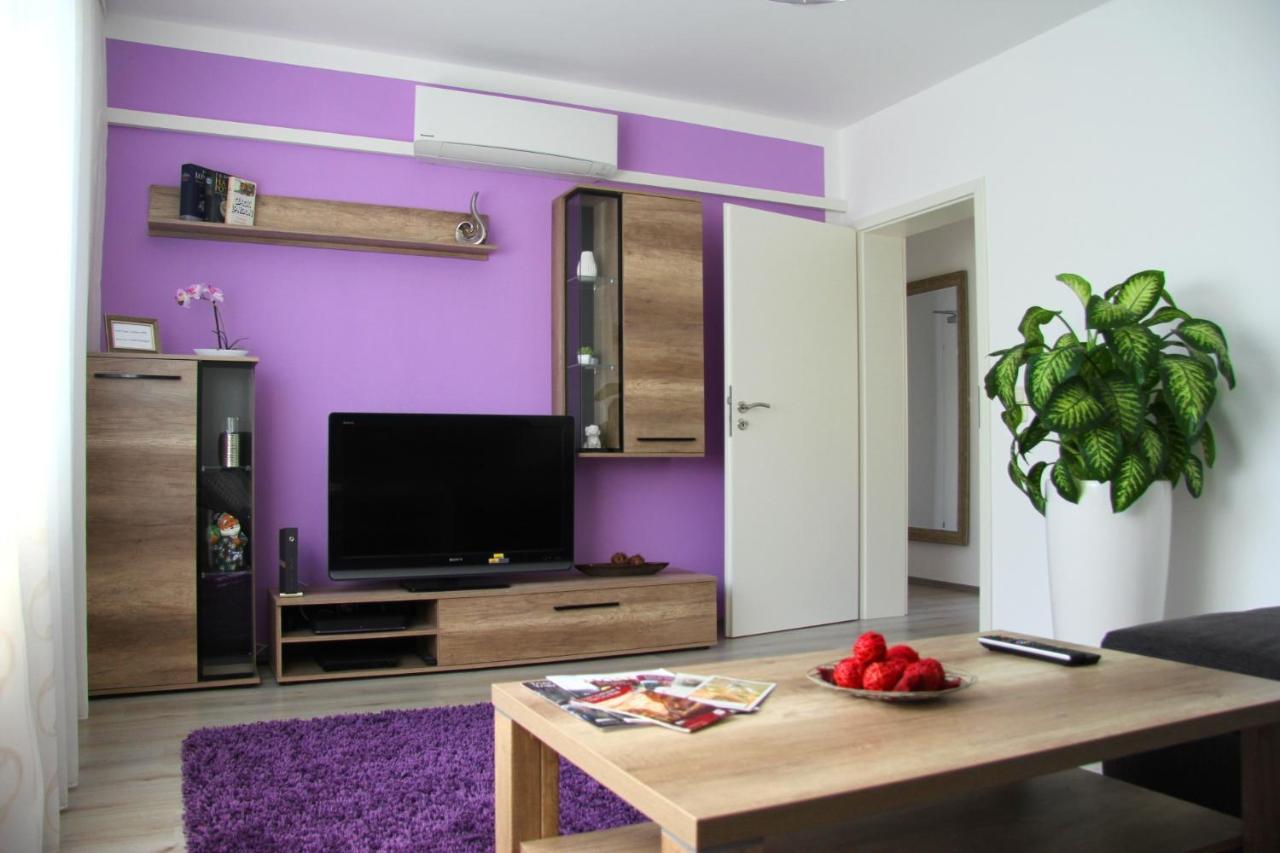 Geraeumige 4 Zimmer Wohnung An Den Kaiserthermen Трір Екстер'єр фото